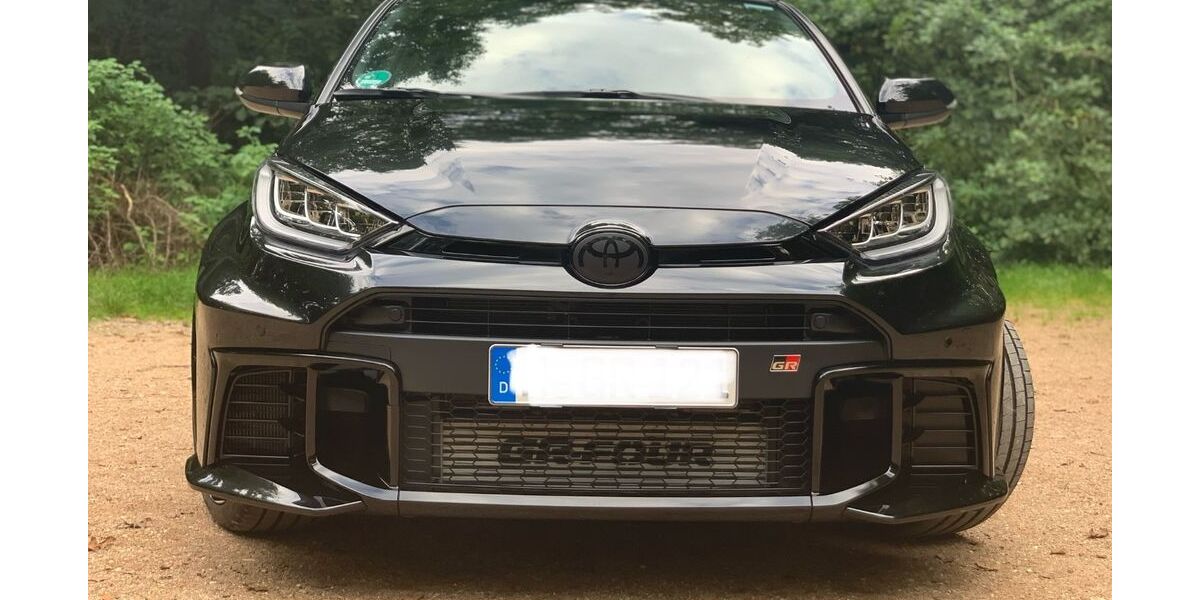 Toyota Yaris 3.650 km 42.990 &euro; Regensburg 93055