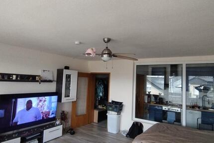 Sonniges Einraumappartement in ruhiger zentraler Lage mit Balkon 1 zimmer