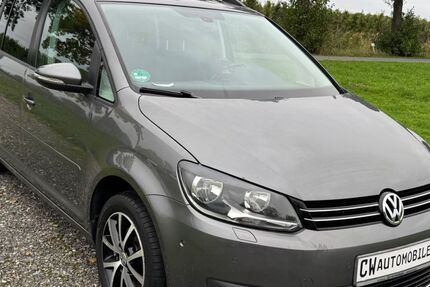 VW Touran 228.448 km 4.750 € Drochtersen -Hüll 21706