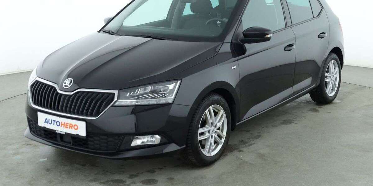 Skoda Fabia 34.935 km 14.890 &euro; Frankfurt am Main 65936