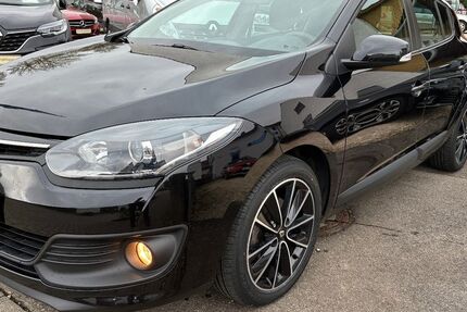 Renault Megane 73.700 km 7.900 &euro; Gundremmingen 89355