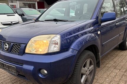 Nissan X-Trail 257.300 km 1.999 &euro; Oldenburg 26129