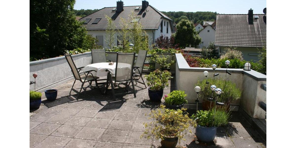 Maisonettenwohnung Niedernhausen - 6.5 Zimmer, 165 m&sup2;, 1.650&euro; | Angebot:25084623