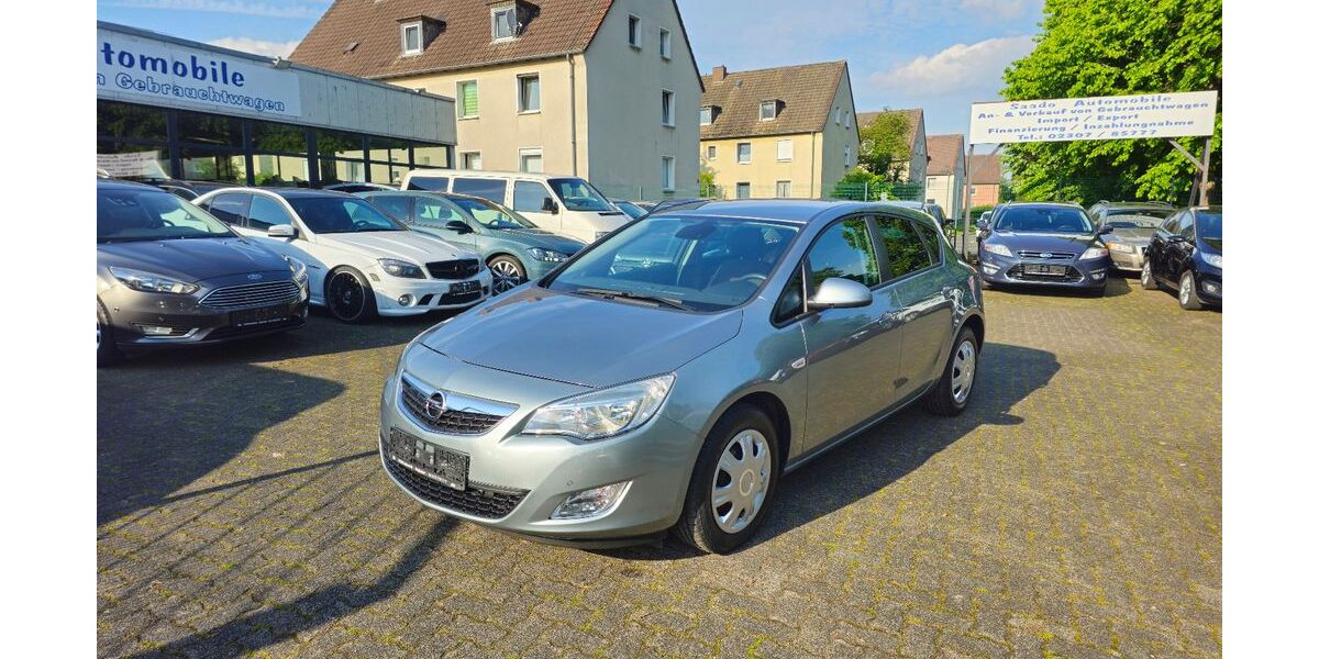 Opel Astra 62.032 km 8.990 &euro; Bergkamen 59192