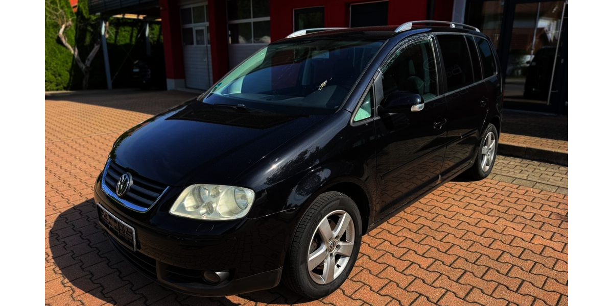 VW Touran 131.000 km 2.950 &euro; Waltenhofen/Kempten 87448
