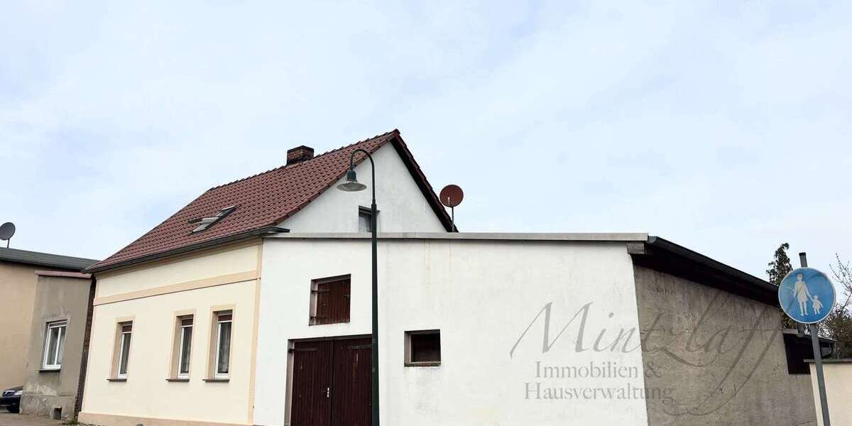 Haus zum Kaufen in Schönhausen (Elbe) 119.000 € 90 m² 7 zimmer