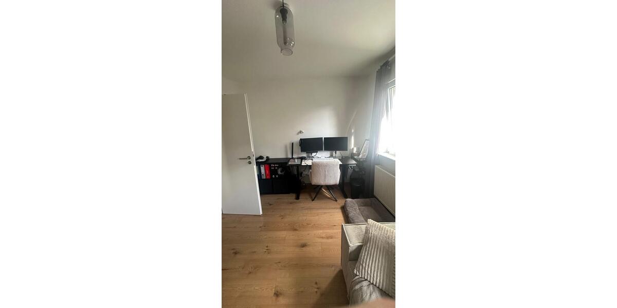Etagenwohnung Mendig - 3 Zimmer, 94 m&sup2;, 850&euro; | Angebot:25982059