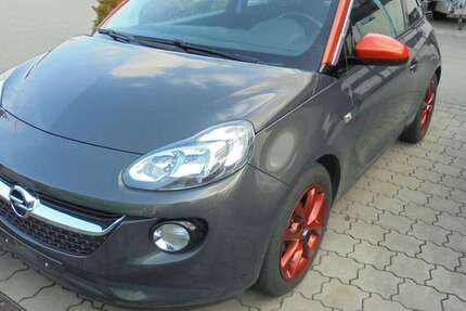 Opel Adam 60.700 km 6.990 &euro; Petting 83367