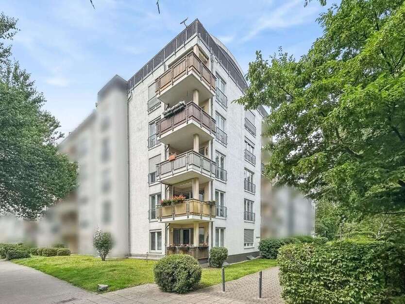 Wohnung zum Kaufen in Leipzig 165.000 € 83.58 m²