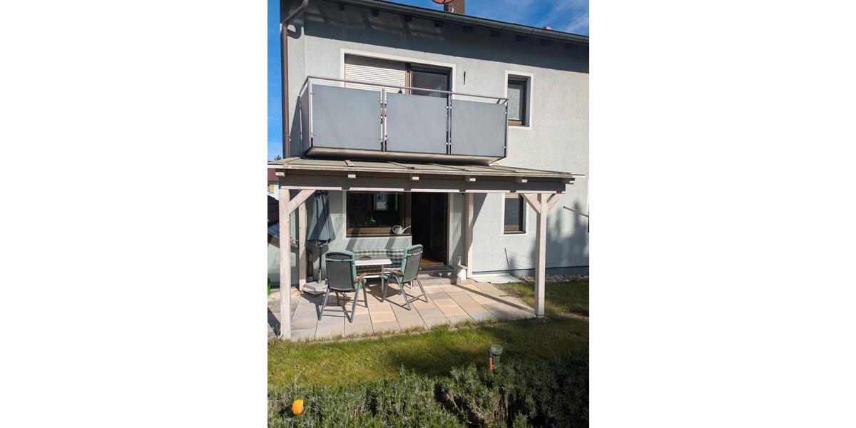 Doppelhaushälfte Ochsenfurt - 7 Zimmer, 196 m&sup2;, 540.000&euro; | Angebot:26297131