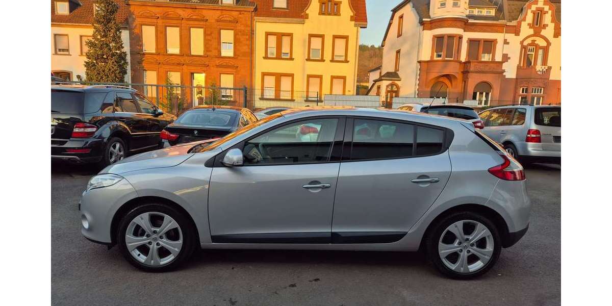 Renault Megane 95.000 km 5.999 &euro; Merzig 66663