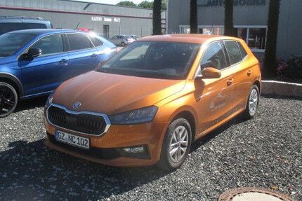 Skoda Fabia 8.500 km 16.850 &euro; Jettingen-Scheppach 89343