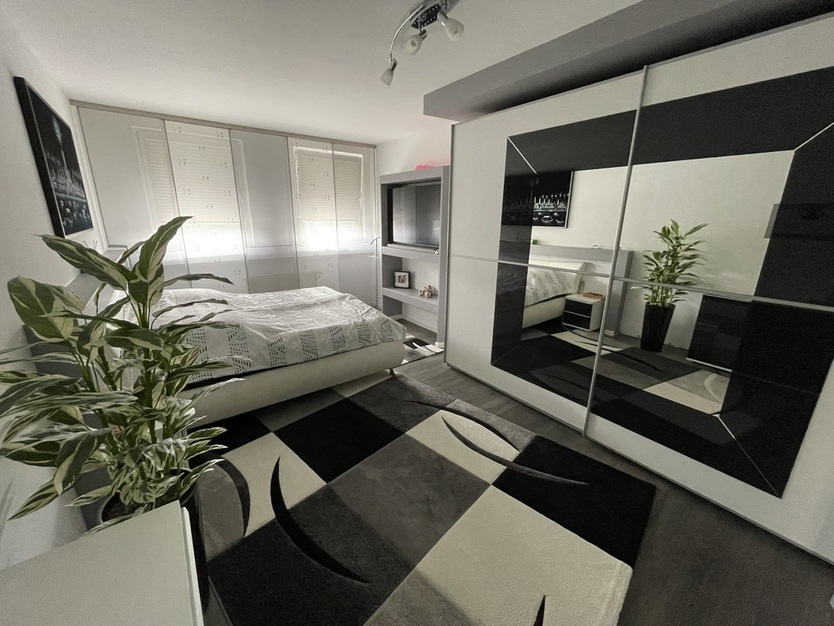 Traumhaftes Anwesen! modernes Wohnen und Arbeiten mit Pool, Einliegerwohnung, Werkstatt und mehr 5 zimmer