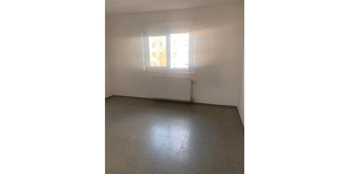 Erdgeschoßwohnung Gütersloh - 5 Zimmer, 100 m&sup2;, 1.000&euro; | Angebot:26139114