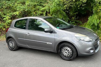 Renault Clio 167.575 km 3.300 &euro; Rösrath 51503