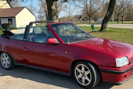 Opel Kadett 245.000 km 1.500 &euro; Waldenbuch 71111