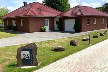 Junger moderner Bungalow KfW 55, Solarthermie, Kamin, Ausbaureserve TOP Lage, sofort Verfügbar 3 zimmer