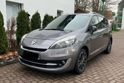 Renault Grand Scenic 219.000 km 5.800 &euro; Stadtoldendorf 37627