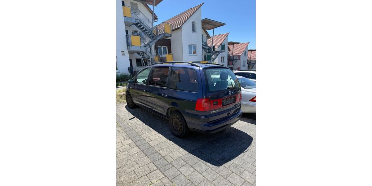 VW Sharan 489.123 km 1.400 &euro; Backnang 71522