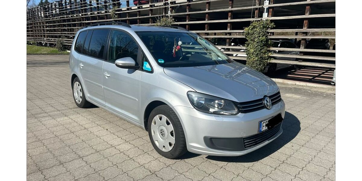 VW Touran 223.300 km 8.500 &euro; Freiburg 79111