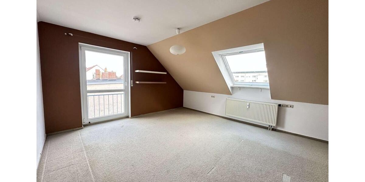 Dachgeschoßwohnung Niesky - 3 Zimmer, 74 m&sup2;, 510&euro; | Angebot:25252696