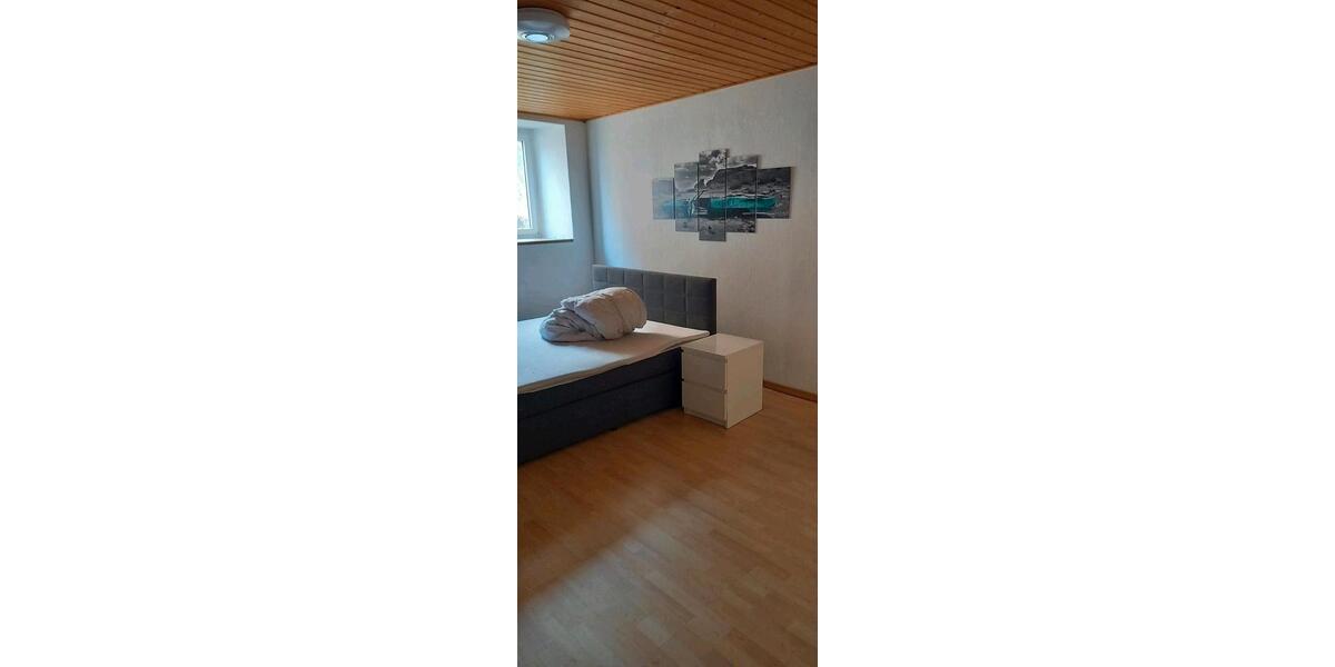 Erdgeschoßwohnung Ottweiler - 3 Zimmer, 100 m&sup2;, 650&euro; | Angebot:26199896