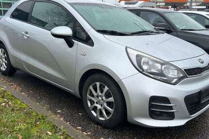 Kia Rio 114.850 km 8.700 € Ubstadt 76698