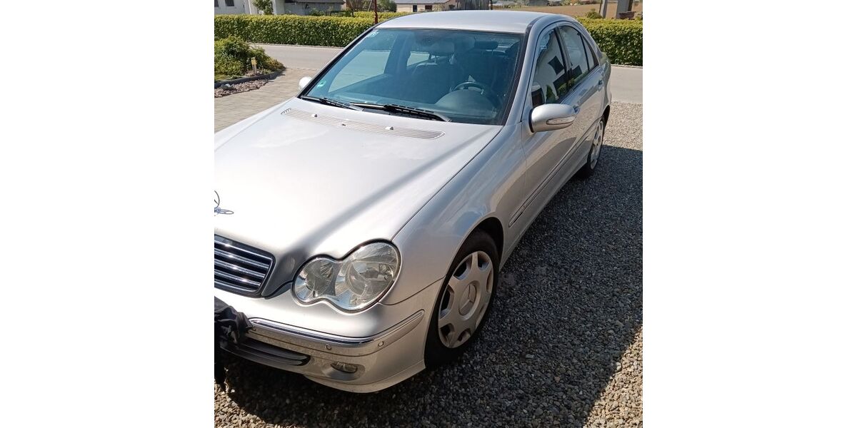 Mercedes-Benz C 180 133.000 km 4.250 &euro; Allmannsweiler 88348