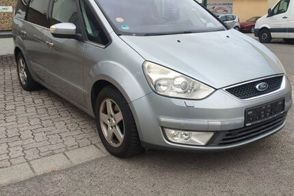 Ford Galaxy 279.000 km 3.200 € Lingenfeld 67360