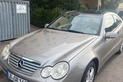 Mercedes-Benz C 180 235.000 km 2.550 &euro; Tamm 71732