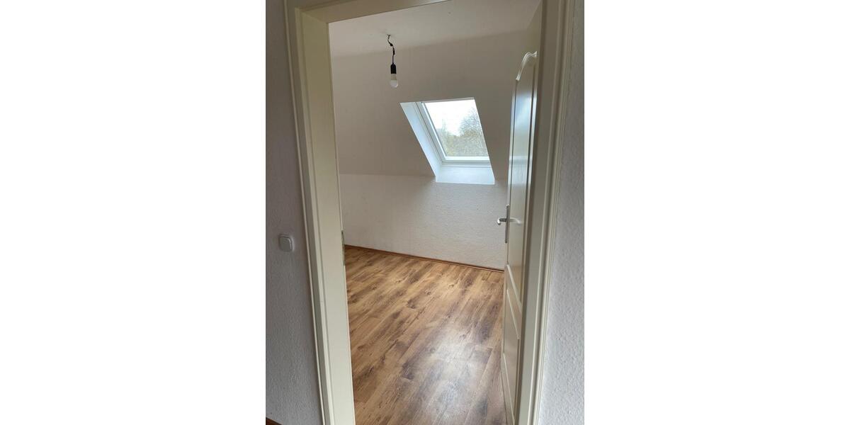 Dachgeschoßwohnung Friedrichstadt - 2 Zimmer, 50 m&sup2;, 600&euro; | Angebot:26383240