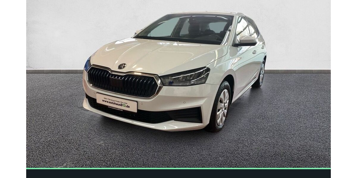 Skoda Fabia 62.500 km 17.990 &euro; Karlskron-Brautlach 85123