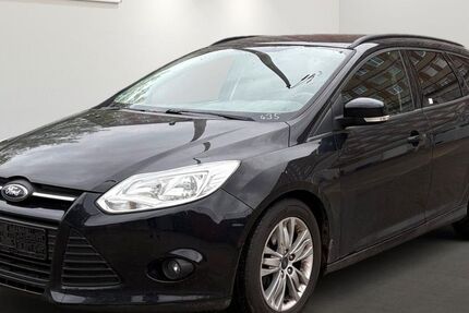 Ford Focus 136.124 km 2.499 &euro; Berlin 12681