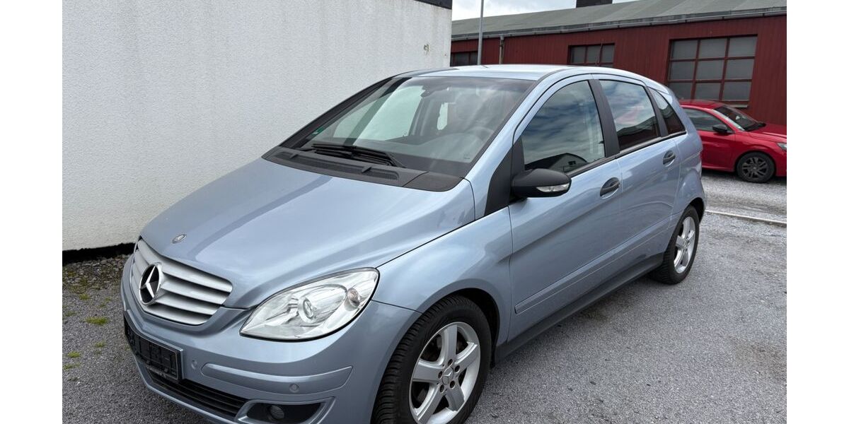 Mercedes-Benz B 180 140.180 km 3.790 &euro; Menden 58708