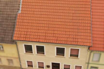 Haus Gardelegen - 7 Zimmer, 160 m&sup2;, 97.000&euro; | Angebot:26738016