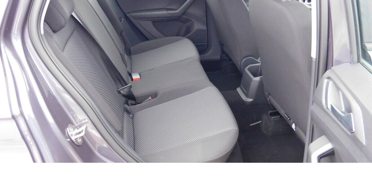 VW T-Cross 1.0 Trendline BMT TSI Klima Radio 8.500 km 17.690 &euro; Vordorf 38533