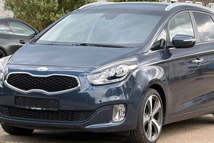 Kia Carens 100.000 km 8.999 &euro; Greppin , Bitterfeld-Wolfen 06803