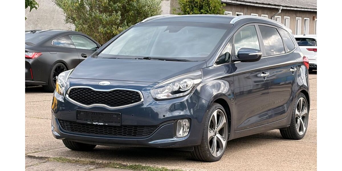 Kia Carens 100.000 km 8.999 &euro; Greppin , Bitterfeld-Wolfen 06803