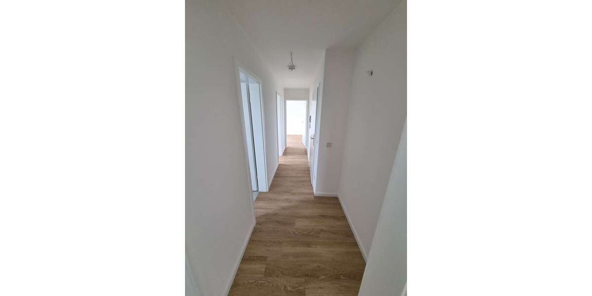 Etagenwohnung Dessau- Roßlau Roßlau - 3 Zimmer, 68 m&sup2;, 550&euro; | Angebot:26865252