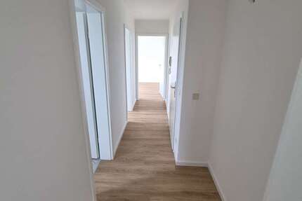 Wohnung Dessau- Roßlau Roßlau - 3 Zimmer, 68 m&sup2;, 550&euro; | Angebot:26865252