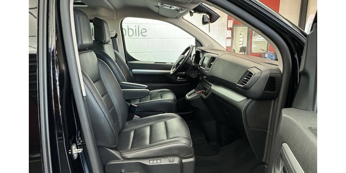 Opel Zafira Life -e Elegance L 50 kWh Leder Xenon CAM 34.950 km 25.220 &euro; Lich 35423