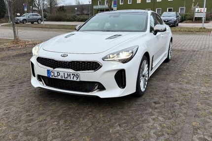 Kia Stinger 64.100 km 27.000 &euro; Cloppenburg 49661