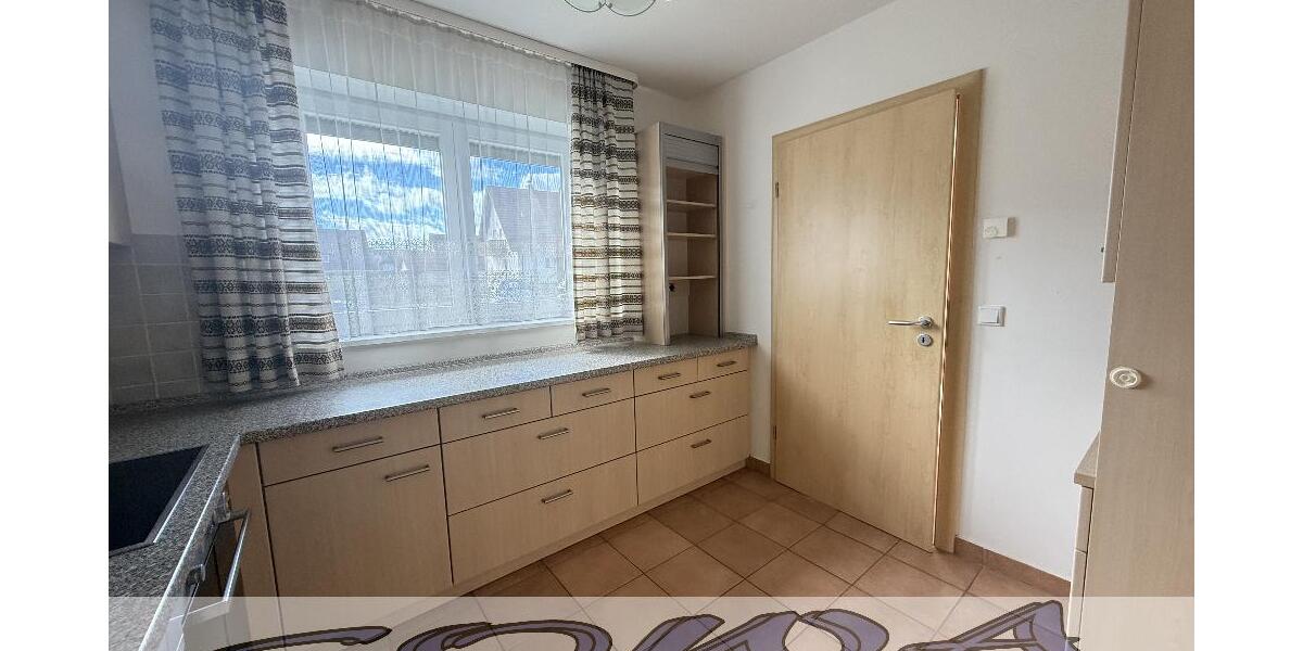 Gepflegtes, einzugsbereites Haus mit Keller, Doppelgarage und Wärmepumpe - Ein Objekt von SOWA Immobilien und Finanzen - Einfamilienhaus Neuburg an der Donau | Angebot:24004431