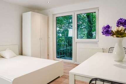 Wohnung zum Mieten in Neustadt 700 € 29.41 m² 1 zimmer