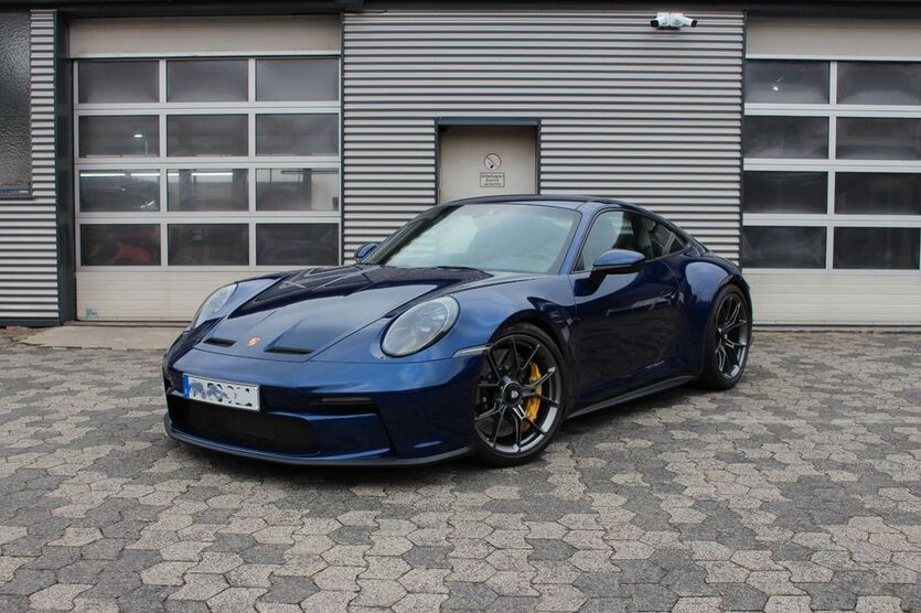 Porsche 992 16.500 km 197.000 € Mühlenbach 77796