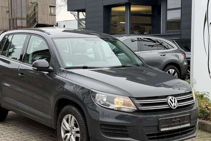 VW Tiguan 76.337 km 14.950 &euro; Krefeld 47805