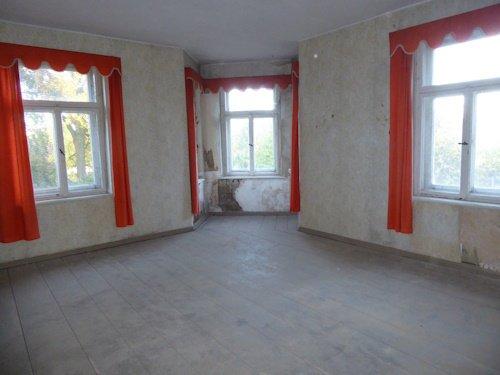 Villa Ebersbach-Neugersdorf Neugersdorf - 8 Zimmer, 240 m&sup2;, 98.000&euro; | Angebot:27118319