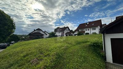 RUHIG IN NATUR IN STADTNÄHE - Grundstück Oberkirch | Angebot:26364264