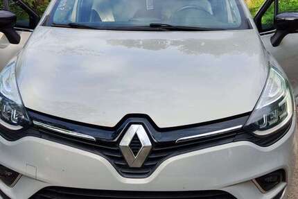 Renault Clio 78.000 km 10.800 € Bargteheide 22941
