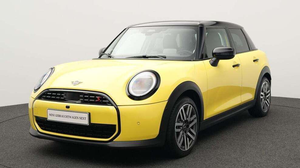 Mini Cooper S 13.772 km 33.157 € München 80788